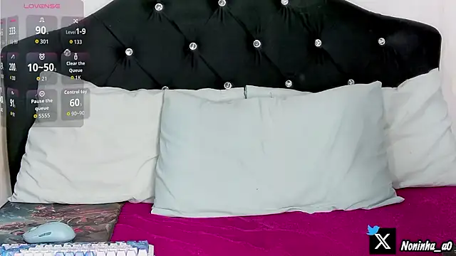 nonawhitemm online show from March 26, 2026, 11:43 pm