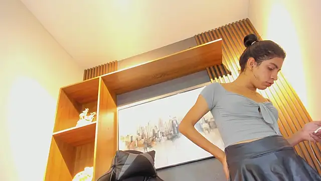 Alahia Rodriguez online show from January 11, 2026, 12:54 pm