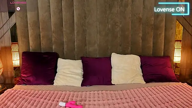 Sexy Lava online show from April 12, 2026, 6:29 am