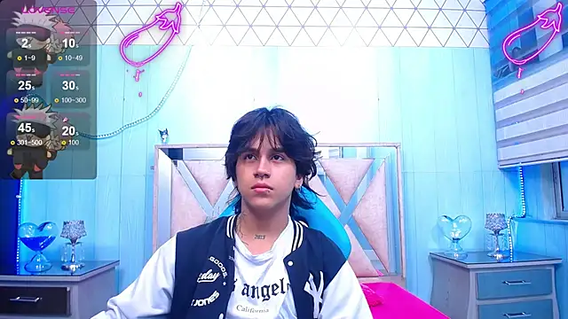 alex 477 online show from February 3, 2025, 11:42 am