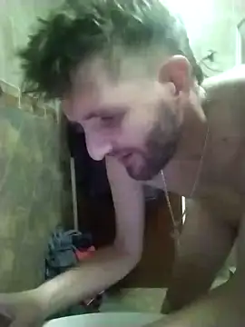 Nawtyslaveteen online show from December 18, 2025, 2:28 am