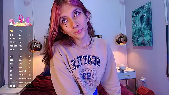 Feniix   online show from April 24, 2026, 4:48 am