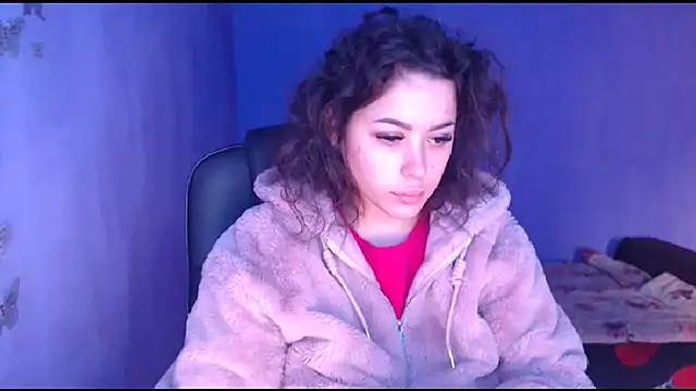 LovelyJulliette online show from January 12, 2025, 10:23 am