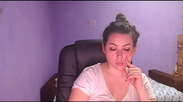 LovelyJulliette online show from January 15, 2025, 11:51 pm