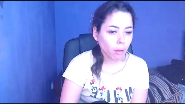 LovelyJulliette online show from January 20, 2025, 11:45 am