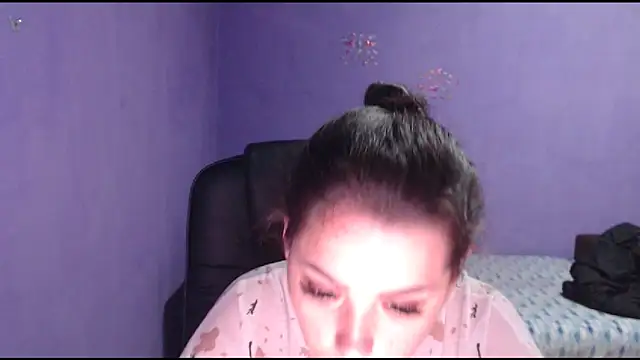 LovelyJulliette online show from January 28, 2025, 4:30 pm