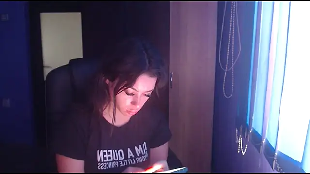 LovelyJulliette online show from February 2, 2025, 10:13 am