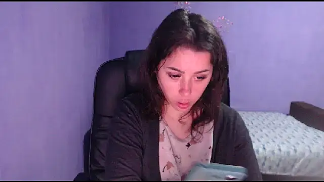 LovelyJulliette online show from February 3, 2025, 5:46 pm