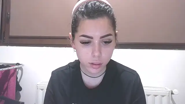 Snapshot of LovelyJulliette chatting on February 7, 2026, 4:54 pm LovelyJulliette online show from February 7, 2026, 4:54 pm