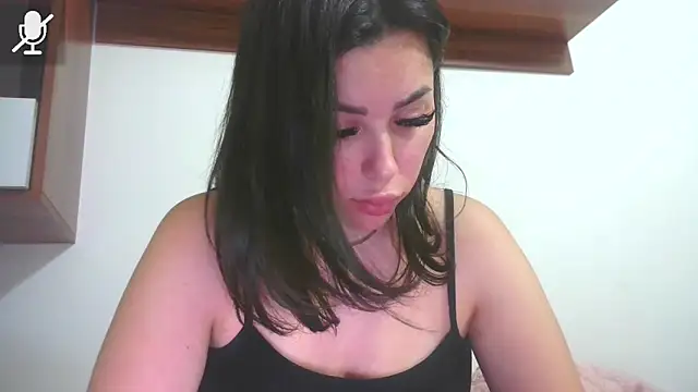 Snapshot of LovelyJulliette chatting on March 18, 2026, 6:22 pm LovelyJulliette online show from March 18, 2026, 6:22 pm