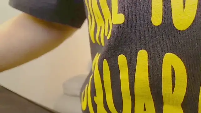 NandiSmile online show from February 16, 2025, 5:37 pm