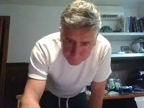 fransexdol online show from February 20, 2025, 9:33 am