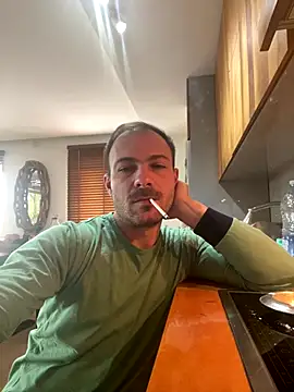 Snapshot of Adventurehotman chatting on October 7, 2025, 9:06 am Adventurehotman online show from October 7, 2025, 9:06 am