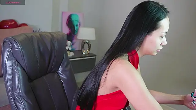 Snapshot of _MIURA_ chatting on February 14, 2025, 1:13 am MIURA online show from February 14, 2025, 1:13 am