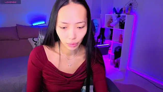 Snapshot of _MIURA_ chatting on November 2, 2025, 12:57 am MIURA online show from November 2, 2025, 12:57 am