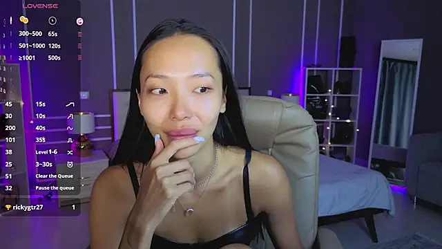  MIURA  online show from March 5, 2026, 1:01 am