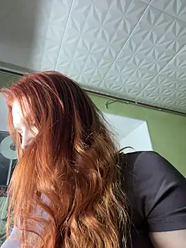 AmmyHot online show from December 18, 2024, 2:10 am