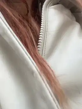 AmmyHot online show from February 3, 2025, 7:18 am