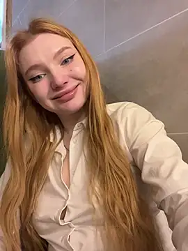 AmmyHot online show from March 3, 2025, 7:10 am