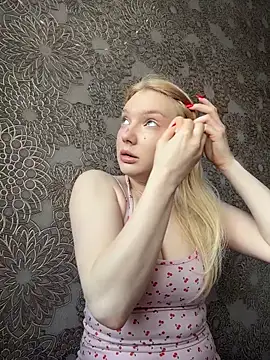 AmmyHot online show from March 4, 2026, 4:18 am