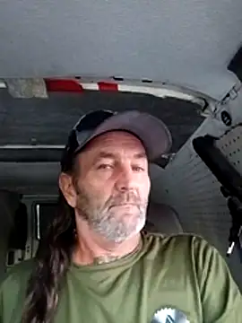 Snapshot of Hotbodyscottie chatting on October 14, 2025, 11:44 am Hotbodyscottie online show from October 14, 2025, 11:44 am