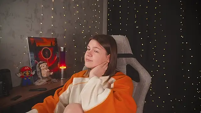 cuteamberlyyy online show from March 15, 2026, 4:51 am