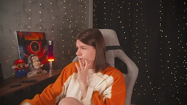 cuteamberlyyy online show from March 19, 2026, 4:27 am