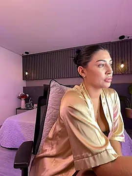 Sol Miller online show from February 5, 2025, 9:18 pm