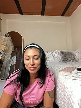 Sol Miller online show from March 5, 2025, 10:21 pm