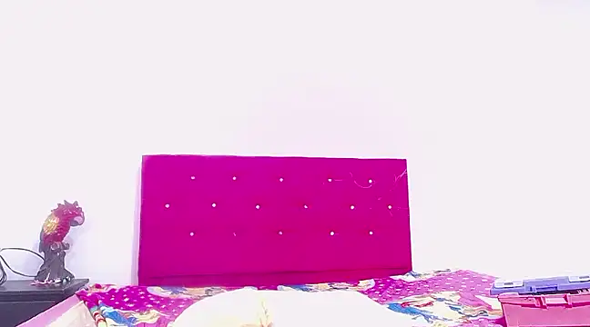 Snapshot of candy_dustano691 chatting on January 25, 2025, 8:21 pm candy dustano691 online show from January 25, 2025, 8:21 pm