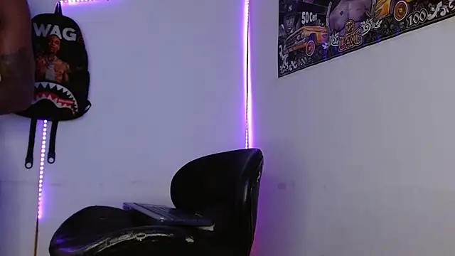 king  Black online show from March 21, 2026, 3:33 am