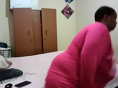 Snapshot of HOTBIGMELONSxx chatting on March 16, 2025, 2:33 pm HOTBIGMELONSxx online show from March 16, 2025, 2:33 pm