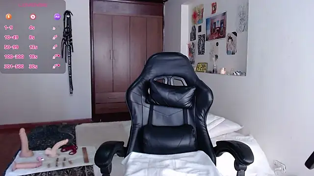 Amahd696 online show from February 26, 2026, 1:32 pm