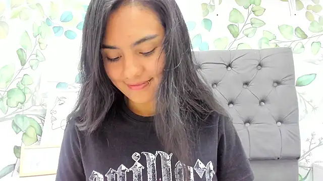 Snapshot of atilanadiaz7 chatting on October 14, 2025, 5:14 pm atilanadiaz7 online show from October 14, 2025, 5:14 pm