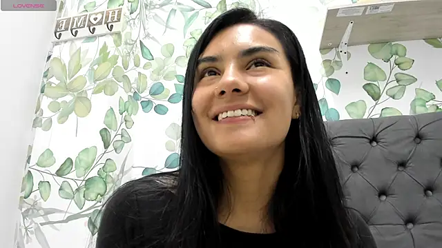 Snapshot of atilanadiaz7 chatting on October 28, 2025, 5:04 pm atilanadiaz7 online show from October 28, 2025, 5:04 pm