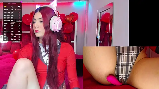 LiaGames online show from February 5, 2025, 10:33 pm