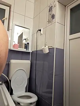 hornny1995 online show from February 22, 2026, 4:05 pm