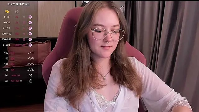 Snapshot of bunny_bubble chatting on May 21, 2026, 11:45 pm bunny bubble online show from May 21, 2026, 11:45 pm