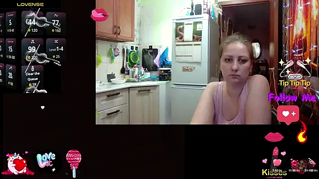 Snapshot of Sakura_Green chatting on October 5, 2025, 6:17 pm Sakura Green online show from October 5, 2025, 6:17 pm