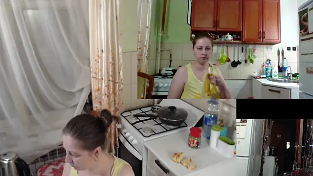 Snapshot of Sakura_Green chatting on November 4, 2025, 4:22 am Sakura Green online show from November 4, 2025, 4:22 am