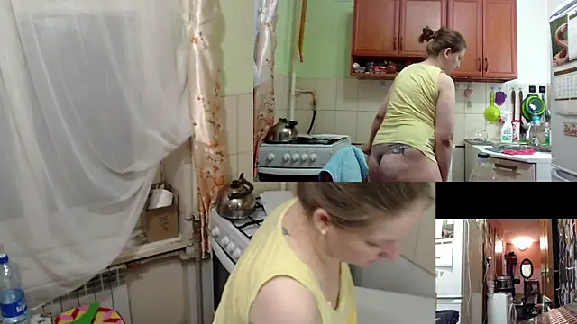 Snapshot of Sakura_Green chatting on November 4, 2025, 4:28 pm Sakura Green online show from November 4, 2025, 4:28 pm