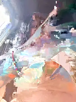 Juli Walker online show from March 6, 2026, 2:57 pm