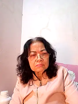 Hotestlove online show from February 26, 2025, 1:11 am