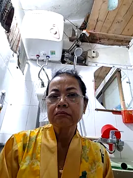 Snapshot of Hotestlove chatting on October 30, 2025, 11:49 pm Hotestlove online show from October 30, 2025, 11:49 pm