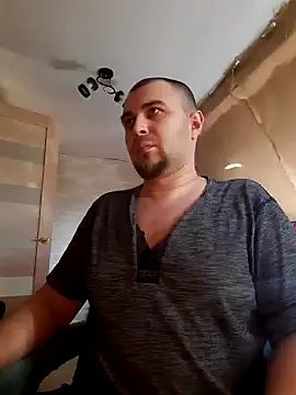 Foxyshaved online show from March 21, 2025, 1:12 pm