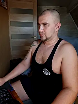 Foxyshaved online show from March 28, 2026, 9:09 am