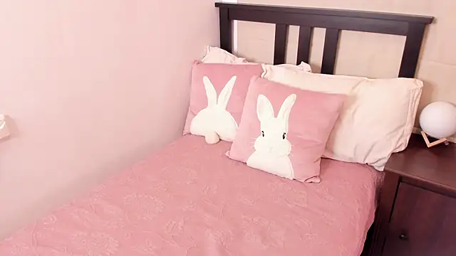 Snapshot of Raychell_Black chatting on March 6, 2025, 4:17 pm Raychell Black online show from March 6, 2025, 4:17 pm