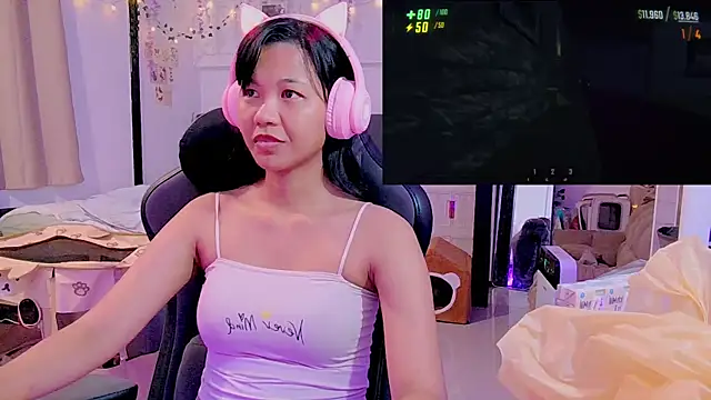 Snapshot of Kana_G chatting on March 11, 2025, 7:03 pm Kana G online show from March 11, 2025, 7:03 pm