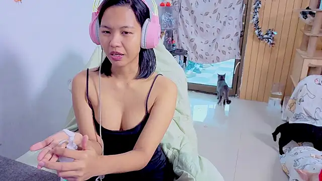 Snapshot of Kana_G chatting on October 30, 2025, 4:03 am Kana G online show from October 30, 2025, 4:03 am