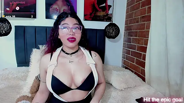 kyliejenner hot online show from February 16, 2026, 4:19 am